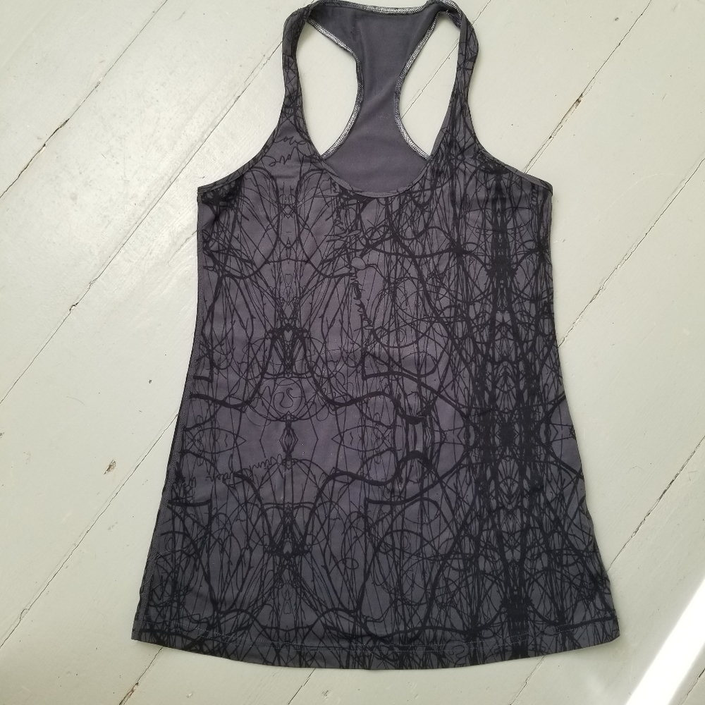 lululemon Cool Racer black and grey scribble print